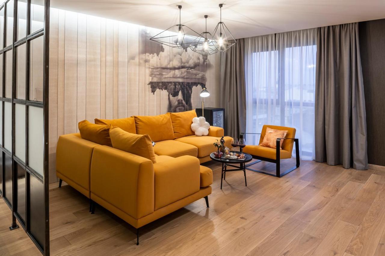 Loft7 Hotel Lviv Exterior photo