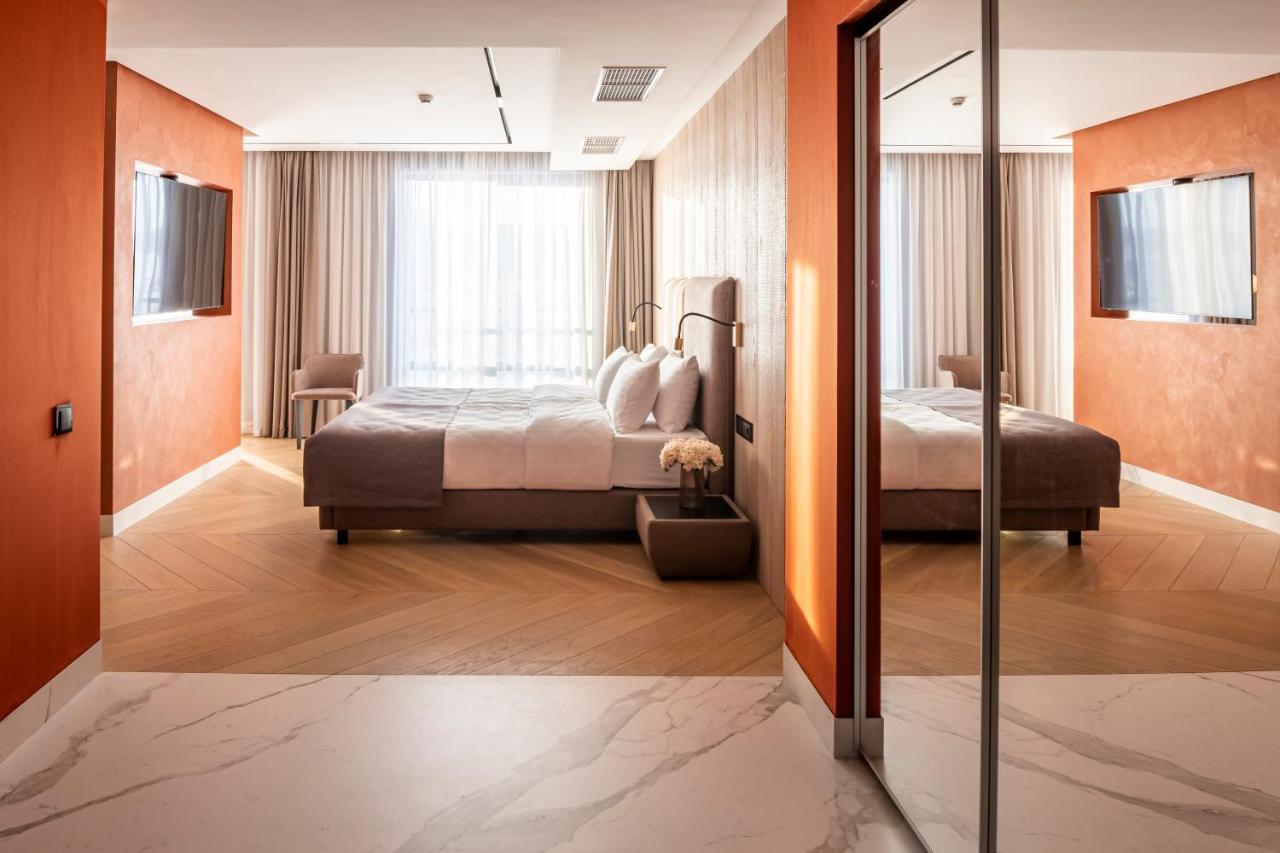 Loft7 Hotel Lviv Exterior photo