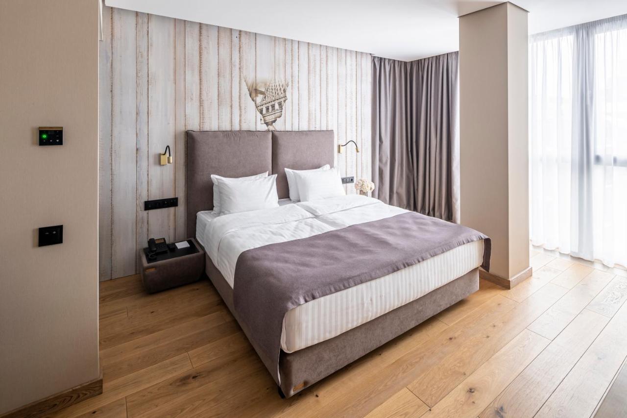 Loft7 Hotel Lviv Exterior photo